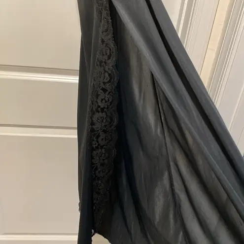 Vintage Black Negligee Lingerie Nightgown Size Medium?