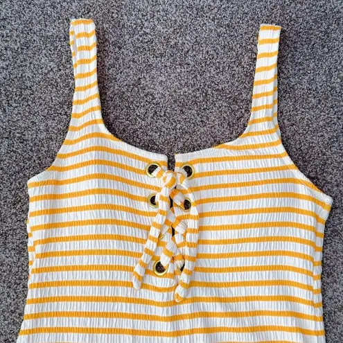 California Waves Women's Yellow Textured Grommet One-Piece Swimsuit Size L