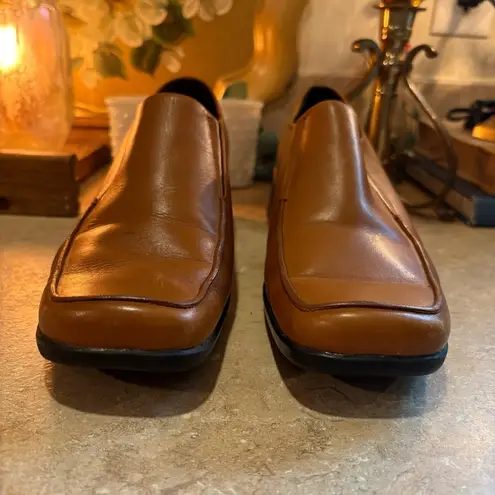 Rockport Brown Slip