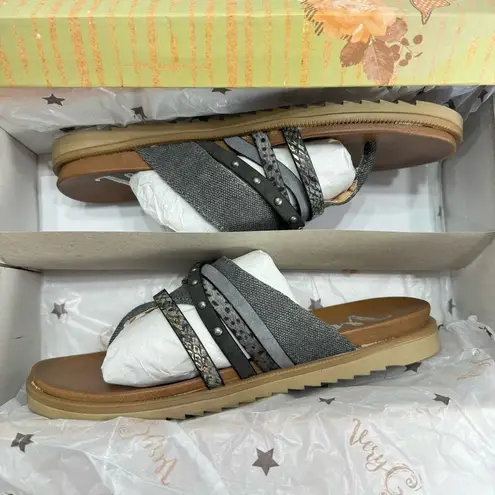 Very G NEW Rose 2 Gray Canvas Thong Flats Mixed Faux Leather Straps Beach Summer