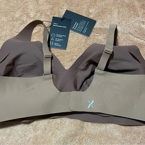 Knix Brown mushroom color 3D wireless bra Size XL