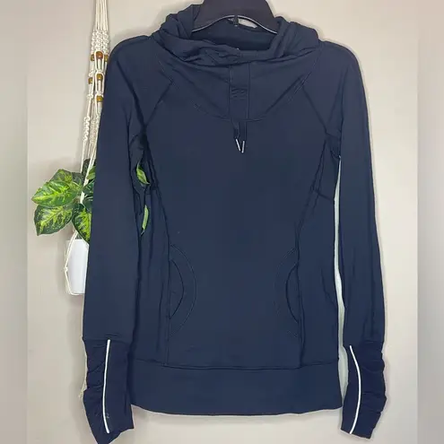 Lululemon  Stay On Course Pullover Black Hoodie. Size 4. Pockets & Ponytail hole