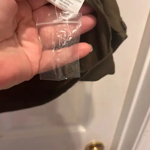 Kieran Olive Green Ruffle Front 3/4 Sleeve Button Up Cardigan Medium NWT