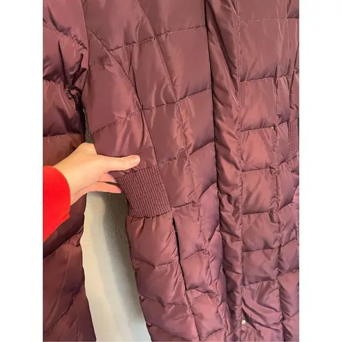 Cole Haan Women's  Puffer Coat Size Small Burgundy