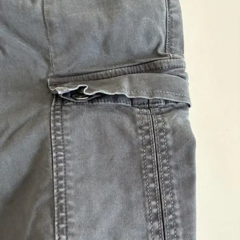 J Brand Houlihan Distressed Chrome Cargo Pants Size 26 Zippers