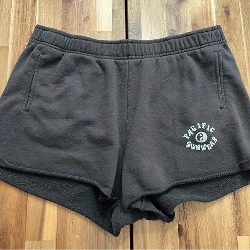 PacSun Pacific Sunwear Fleece Shorts Women’s Large Dark Grey Black