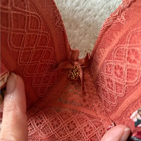 Daisy Fuentes Floral Lace Bralette in Rust 34C