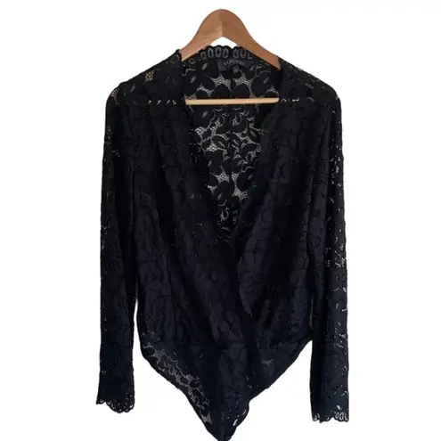 Vertigo Paris New! Vertigo Floral Lace Bell Sleeve Bodysuit