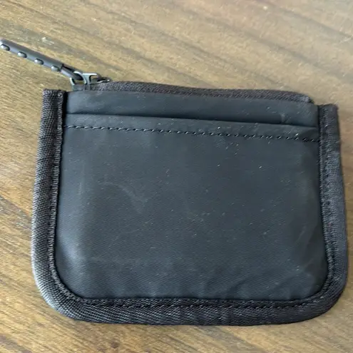 Lululemon card holder