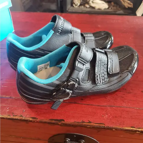 Shimano Women's Black and Blue Cycling Sneakers Size 9