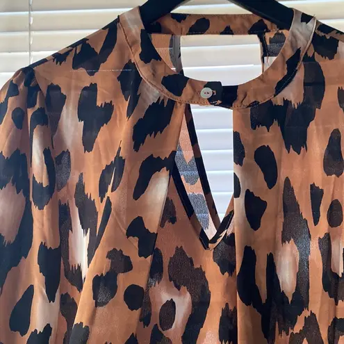 Peach Love California layered leopard print tunic blouse, size M