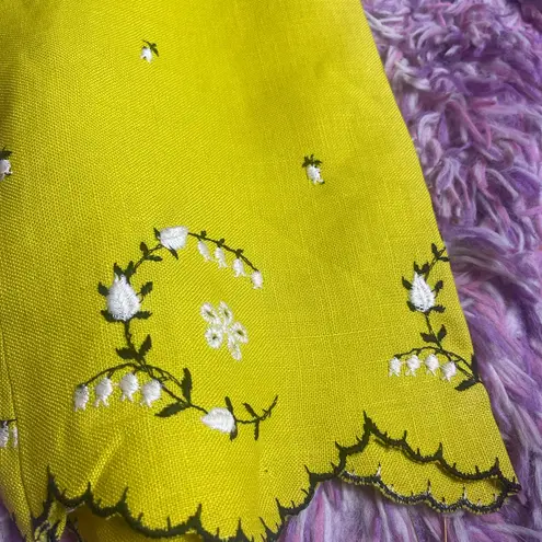 Saks 5th Avenue Vintage  saks fifth ave  Embroidered Yellow Dress