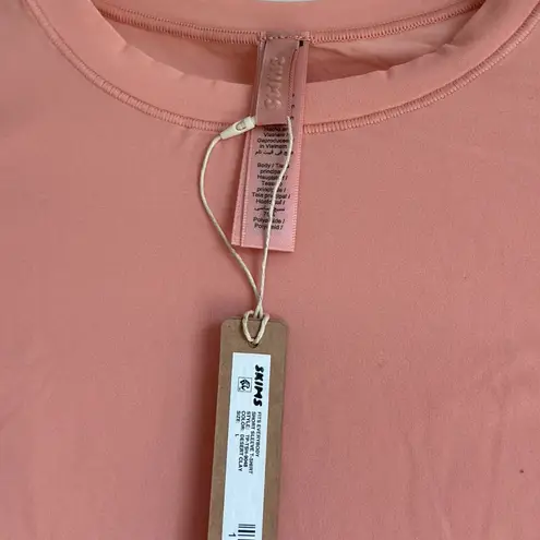 SKIMS  Fits Everybody T-Shirt in Desert Clay, Size Large