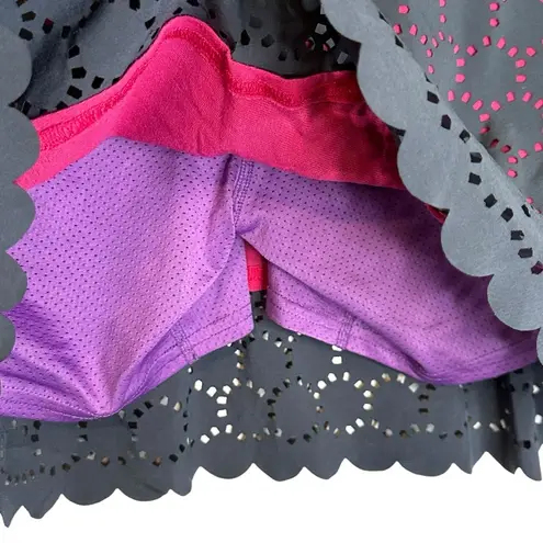 Title Nine Title Nine Nimblene Illusion Skort Gray Pink Laser Cut TN-150977 Size Small