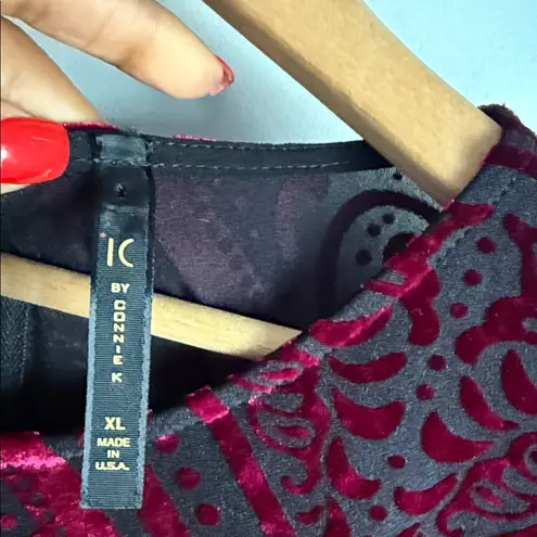 IC by Connie K Boho Velvet Burnout Bell Sleeve Tunic top – Burgundy & Black XL Red