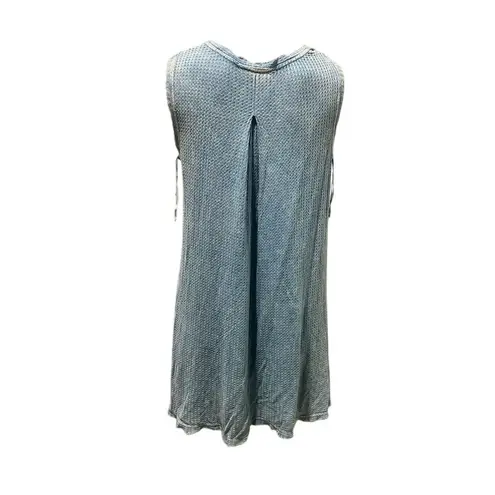 Paper Crane  Women's Sleeveless Blue Knit Tank Top L V-Neck Casual