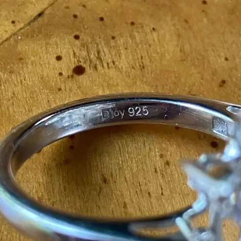 Genuine Moissanite Sterling Silver Cocktail Ring Size 6