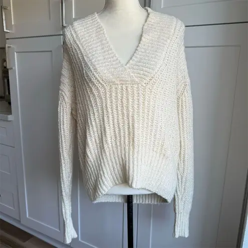 Pilcro Women's V-Neck Pullover Wool Blend Sweater Ivory Size S Relaxed Fit