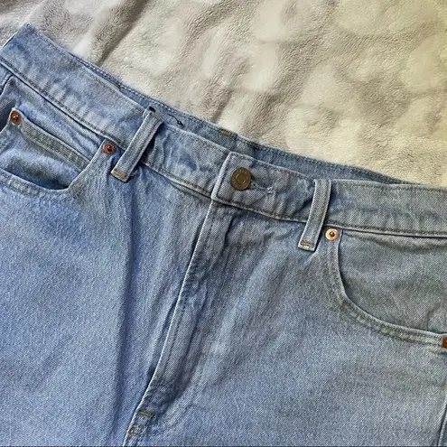 Gap  High Rise Mom Jean Size 30 Tall