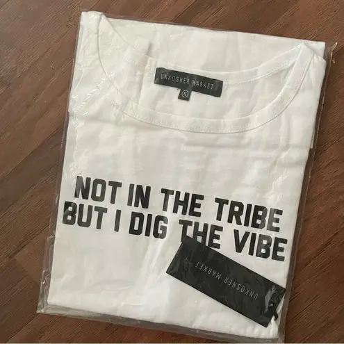 UNKOSHER MARKET Not In The Tribe But I Dig The Vibe White Graphic Tank Top XL