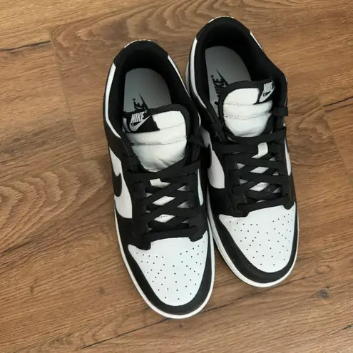 Nike Dunk Low Panda thumbnail 7