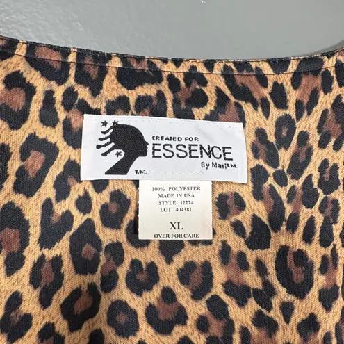 Essence By Mail Women's Vintage 90's Leopard Print Top