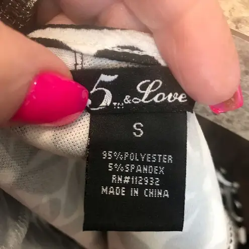 5th & Love 5 & Love Black and White Floral Dress Small