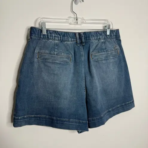 NWT Upwest Pleated Front High Waisted Denim Shorts Light Wash Size Large Blue