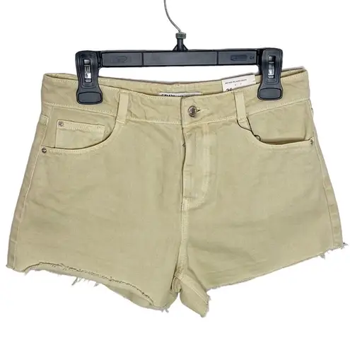 ZARA  mid rise relaxed shorts fringe hem in dusty pale yellow size 4