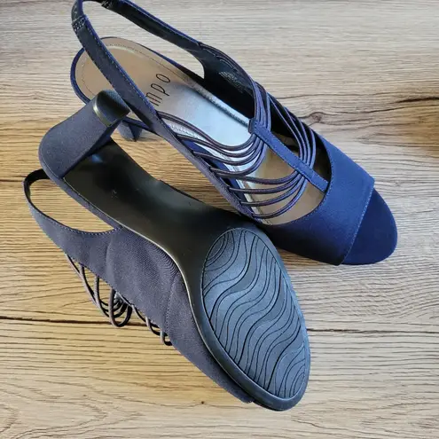 Impo vadelia navy heeled sandals size 10