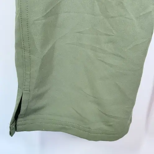 FIGS  women’s kade green PO 5315 cargo scrub jogger pants size small regular NWT