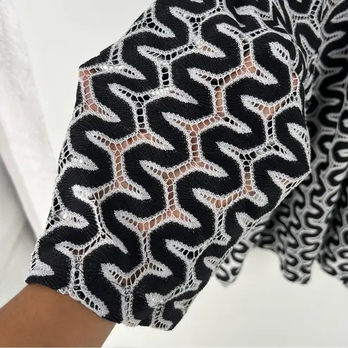 Slinky Brand Slinky Womens Size M Black & White Zigzag Lace Knit Open Front Cardigan - Image 4