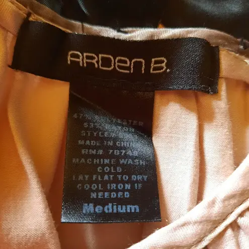 Arden B . Mauve Short Sleeves Blouse Size Medium