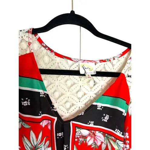 Fig & Flower Boho Floral Tie Blouse Size Large Lace Detail Red 3/4 Sleeves Flowy