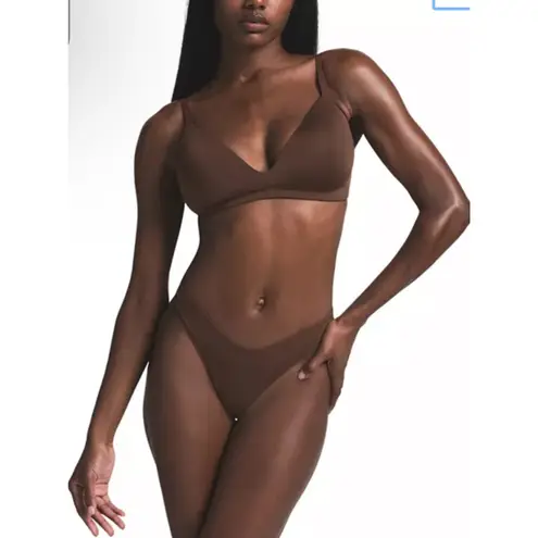 SKIMS Wireless Form T-Shirt Demi Bra in Cocoa Size 32DDD