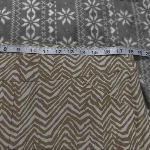 Travelers Pull On Crop Pants Tan/White‎ Zebra Pattern Size 16 Chico's 3