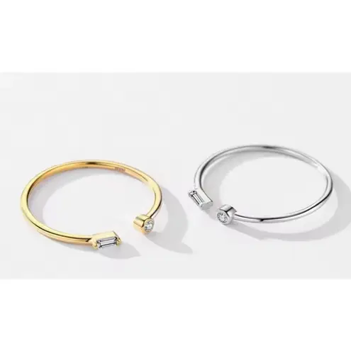 Boutique Dainty 14k Gold Filled Baguette‎ Solitaire Diamond Simulant Ring