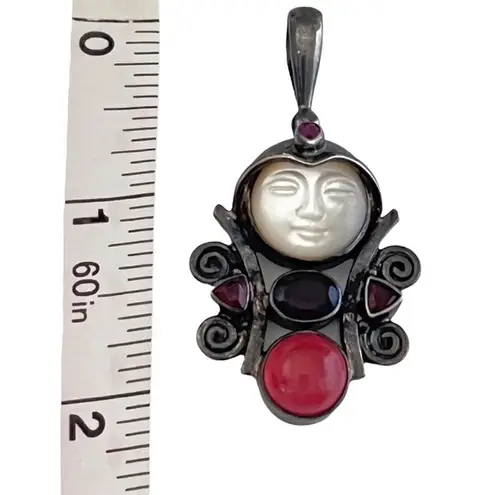 The Moon Silver Sajen Mother of Pearl Face Necklace PENDANT Garnet Ruby Peach Quartz