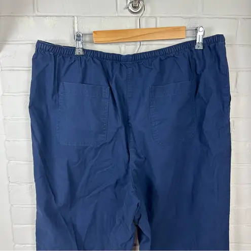 L.L.Bean Navy Classic Fit Cropped Cotton Pants Size XL Blue