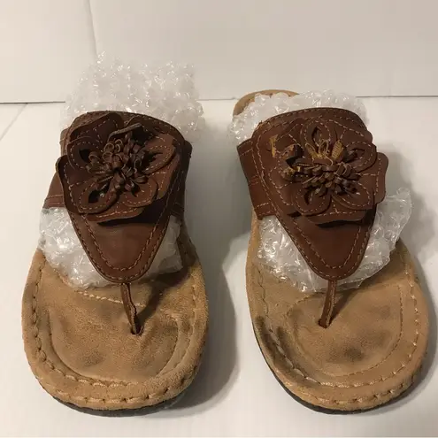 Cliffs Carnation comfort brown slip on sandals women size 9M