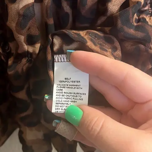 Revolve ✨Prairie Sz XS Top Leopard SNDYS The Label✨ - Image 13
