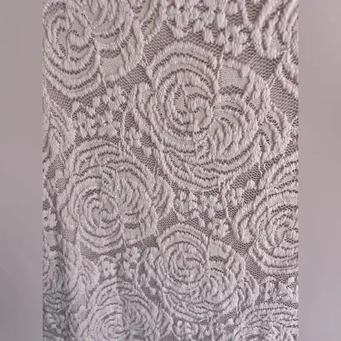 Pinkblush Pink Blush Floral Lace Dress EUC