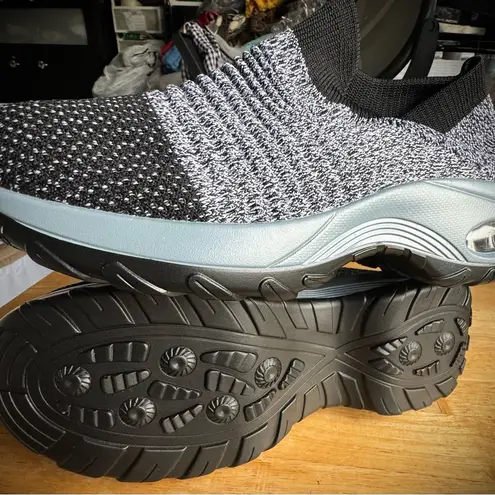 Zapatos para mujer, de malla antideslizante, con amortiguación de aire correr Black Size 9.5