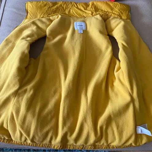 Old Navy  Yellow Puffer Vest Size S