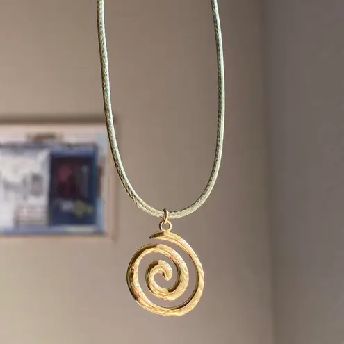 Handmade gold tone stainless steel spiral swirl uzumaki funky boho grunge style necklace🌀