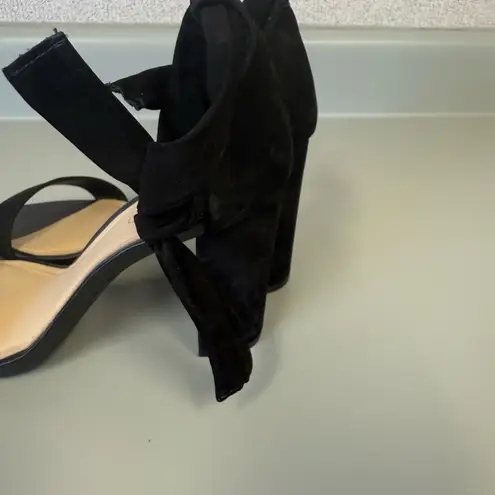 Arezzo Women's Size 7.5 Black Isabelli High Block Sandals elegant