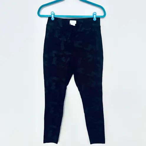 Mud Pie Black Gray Camo Leggings Pants