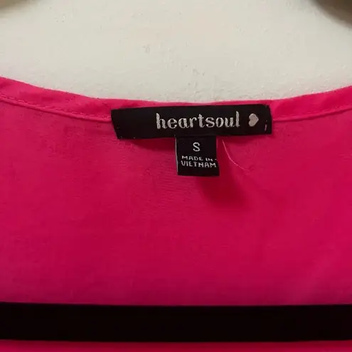 Heart soul Hot Pink Sleeveless Top- Extra Long in the Back- Small