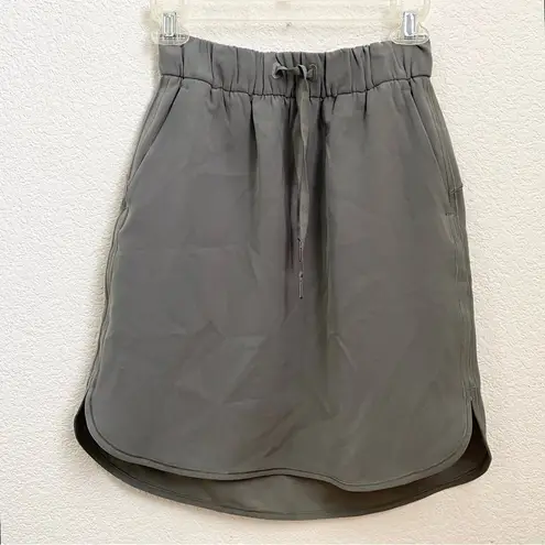 Lululemon Athletica Gray Sage On The Fly Skirt Size 4