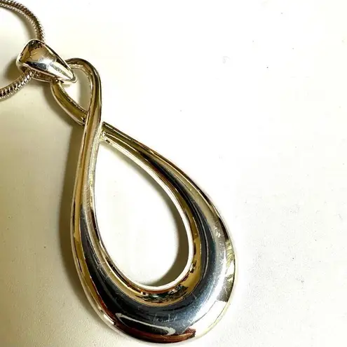 Dana Buchman silver tone infinity twist pendant necklace